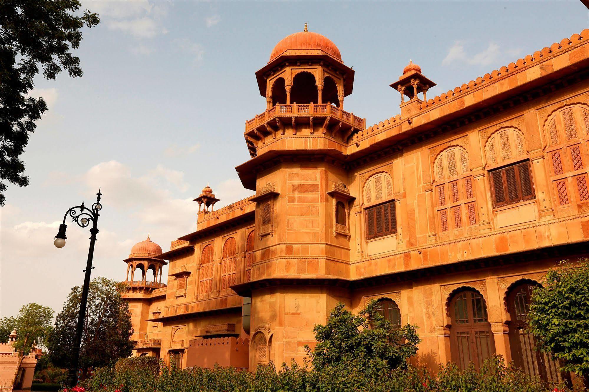 The Lallgarh Palace A Heritage Hotel Bikaner Zewnętrze zdjęcie