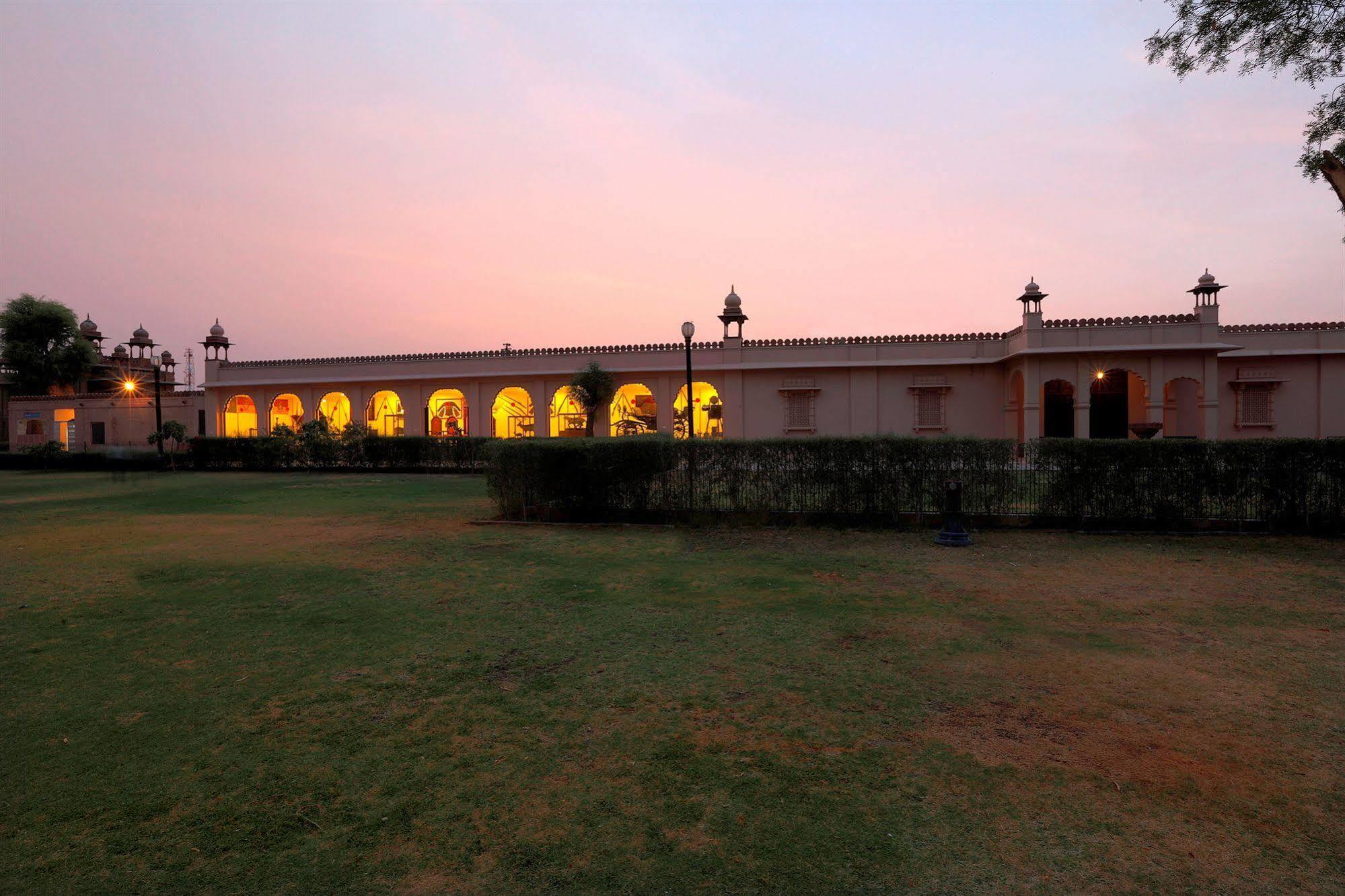 The Lallgarh Palace A Heritage Hotel Bikaner Zewnętrze zdjęcie