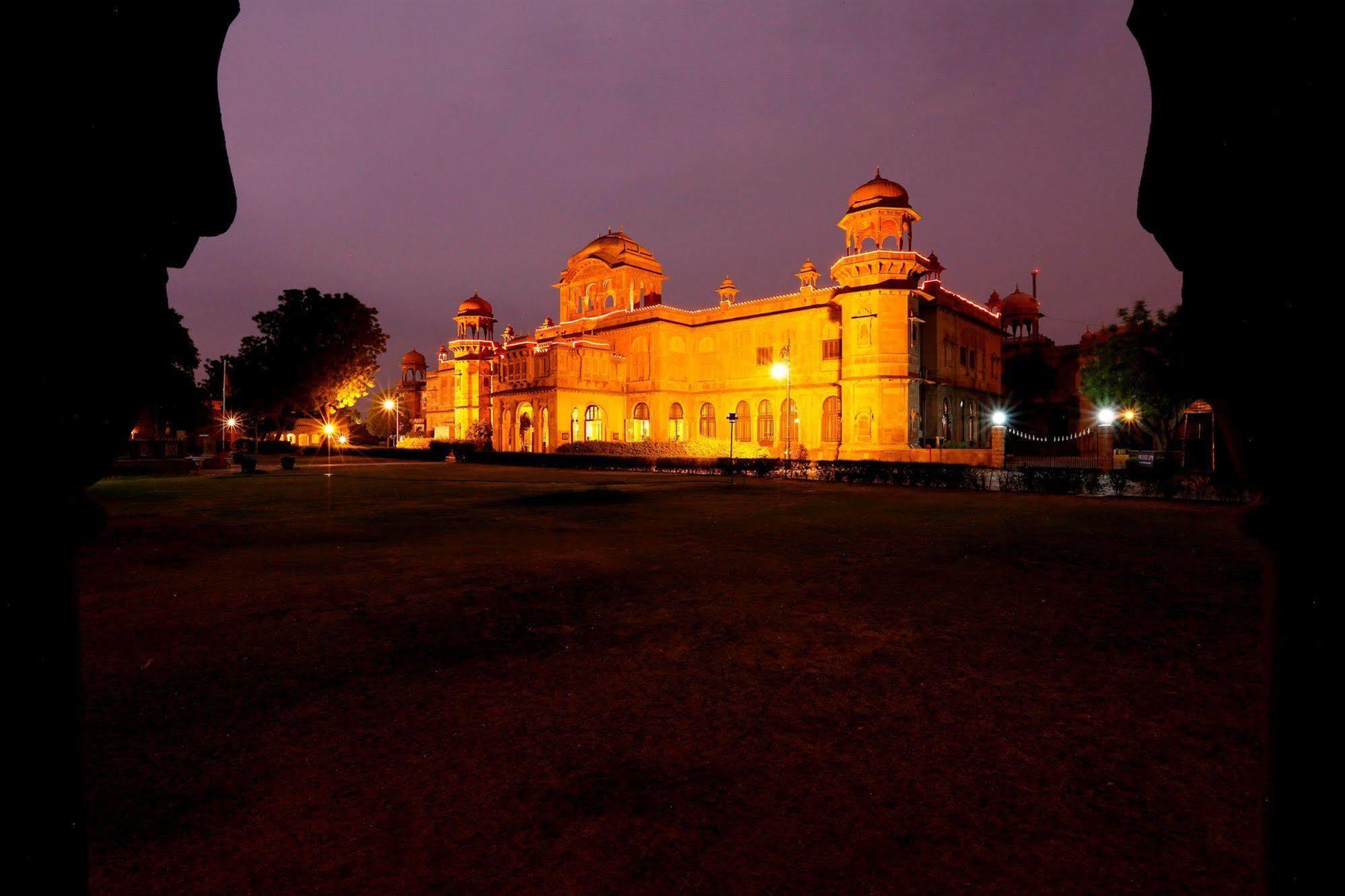 The Lallgarh Palace A Heritage Hotel Bikaner Zewnętrze zdjęcie